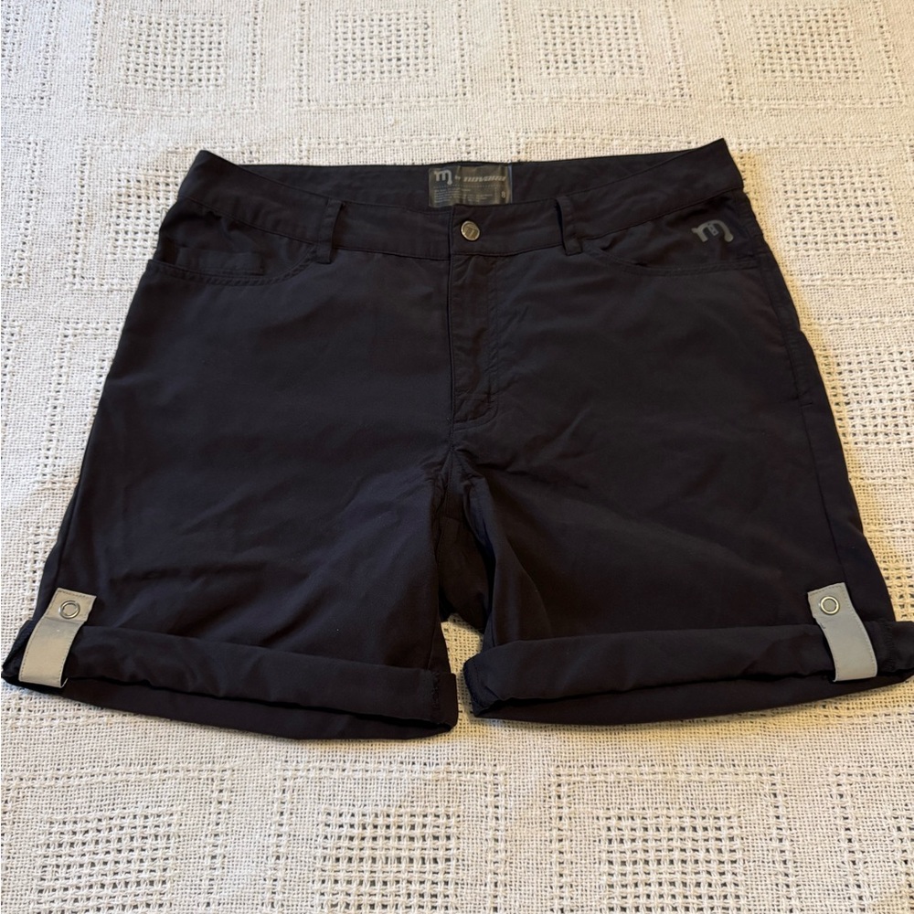 Women’s M by Novara Black Bike Biker Biking Shorts Size 8 Reflective